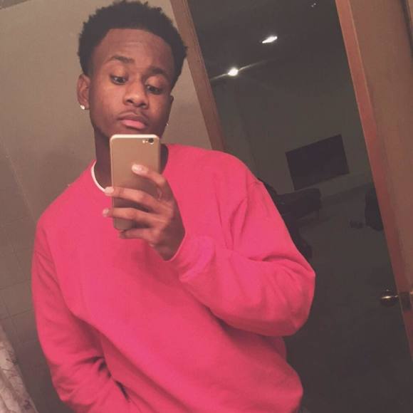 Meet your Posher, Derrell - Picture 1 of 1